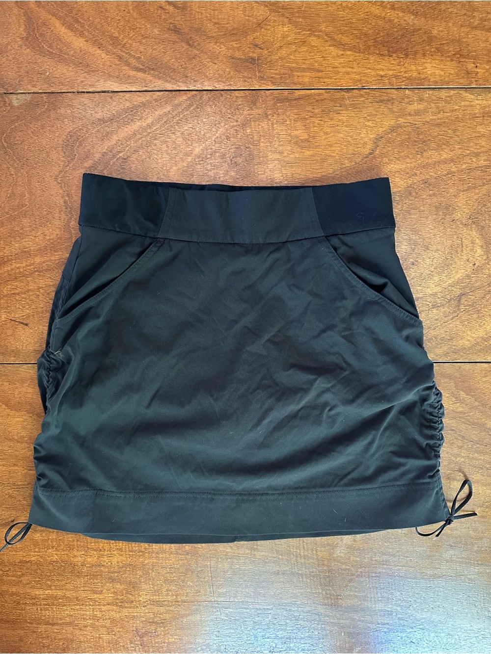 Columbia Women’s Black Active Skort Skirt Size Small Cinch Sides Built-In Brief